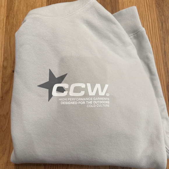 Astro Grey Hoodie -COLD CULTURE - Picture 3 of 4